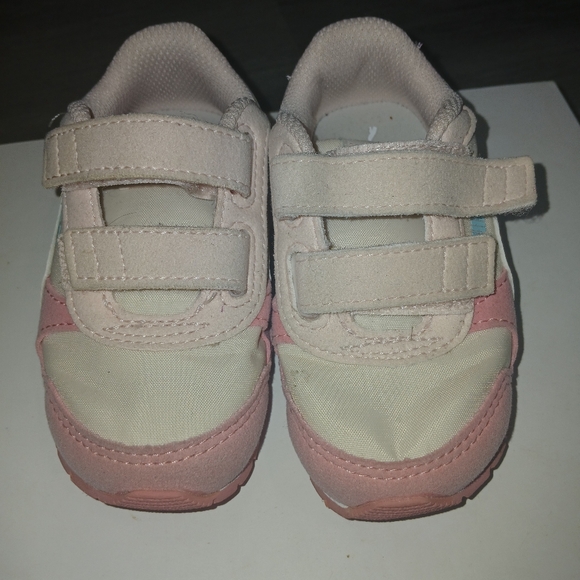 PUMA Toddler Girls St Runner Hook and Loop Sneaker Rosewater Peony Puma White - Picture 4 of 6